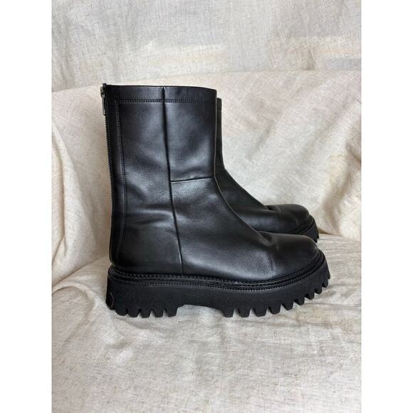 Seychelles Shoes - Anthropologie Seychelles Black Platform Chunky Boots Sz. 8.5